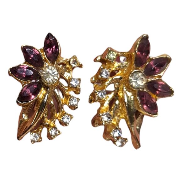 Vintage Purple Clear Rhinestone Gold Tone Floral Clip On Screw Back Earrings - Picture 1 of 7